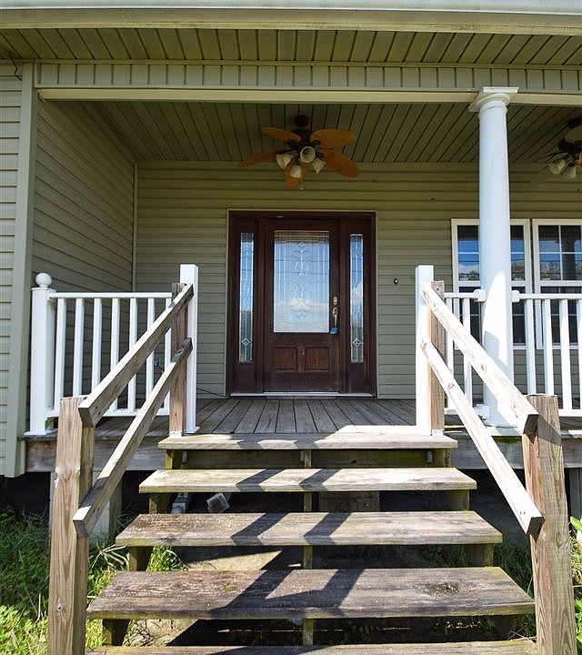 1st image of 121 Heritage Oaks Dr