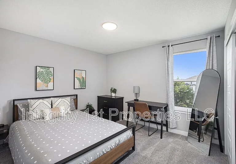 13316 W 180th St — Photo 8