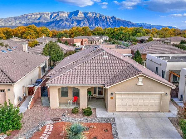 936 Prairie Zinnia Dr, Bernalillo, NM 87004