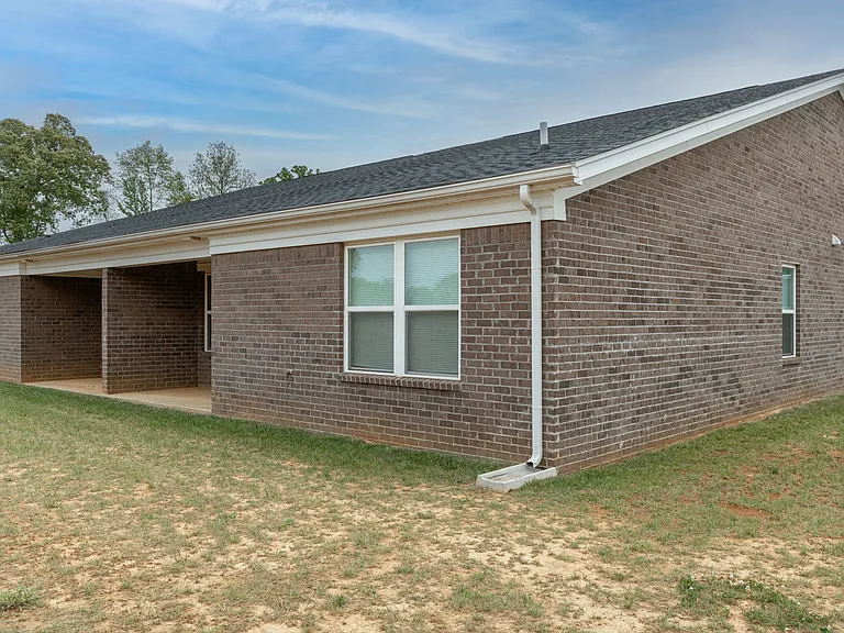 305 Breckinridge Cir — Photo 51