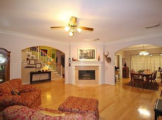 3007 Rothbury Dr, Pearland, TX 77584