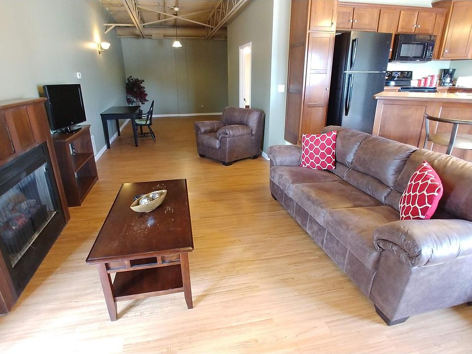 1st image of 621 Ohio St APT A