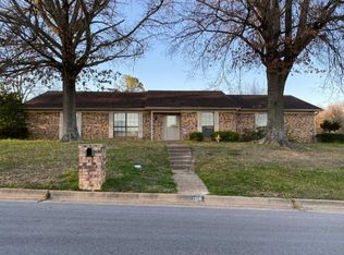 1016 Beth Dr, Tyler, TX 75703
