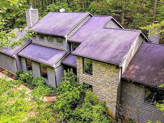 2nd image of 1634 W Foster Maineville Rd