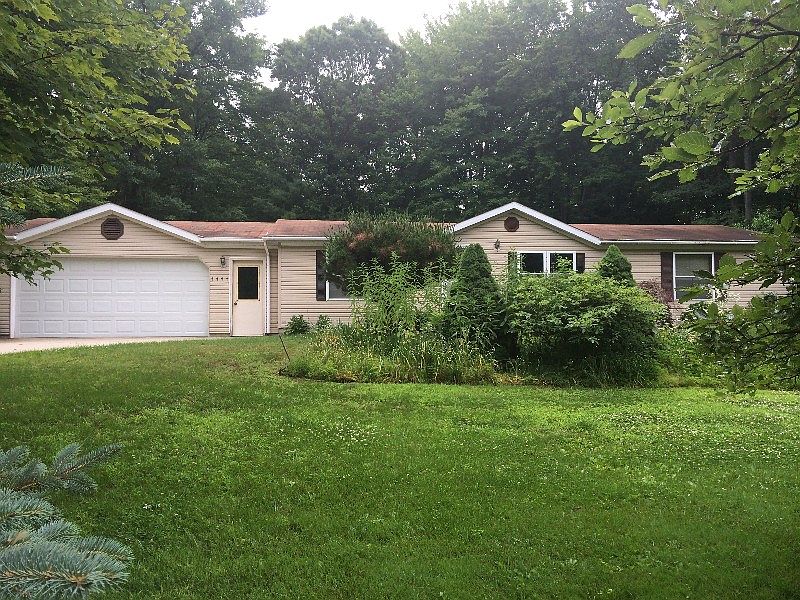 1st image of 4444 N Wildwood Dr