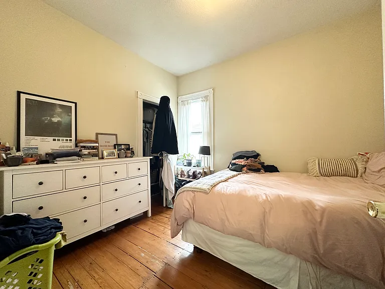 108 Beacon St #1A — Photo 2