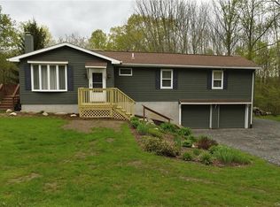 1909 Collins Rd, La Fayette, NY 13084