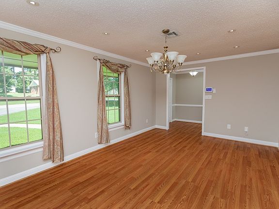 5th image of 1513 Sunset Ln