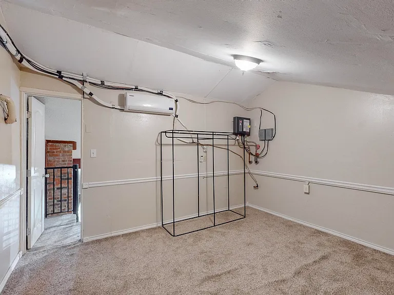 2569 Shady Ridge Dr — Photo 33