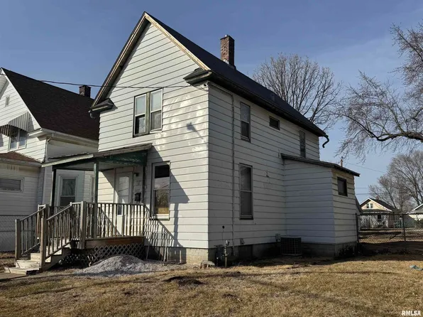 1117 16th Ave, Rock Island, IL 61201