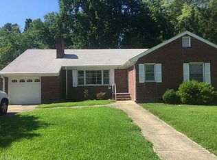 4 Omera Pl, Hampton, VA 23666