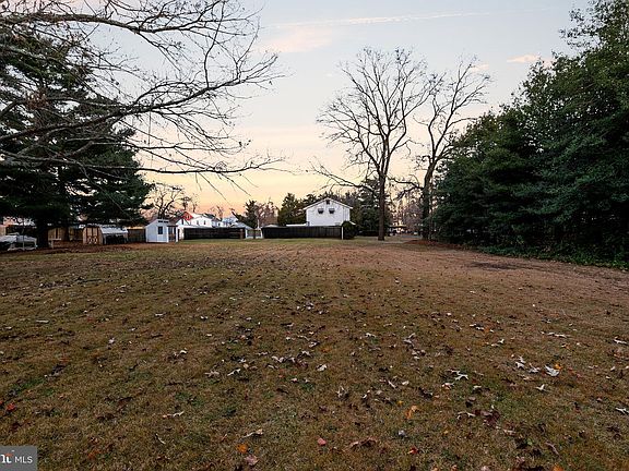 3rd image of 310 Washington Ave