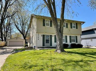 3506 48th Pl, Des Moines, IA 50310