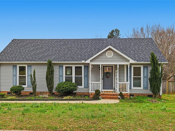 2nd image of 448 Timberview Ln