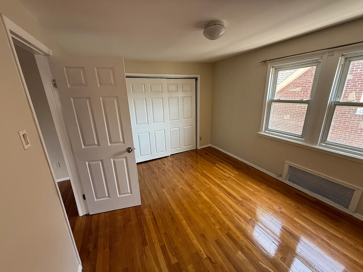2 bed, $2,500 — Photo 3