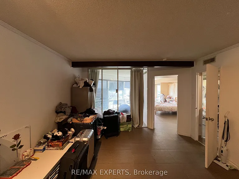 1001 Bay St #2218 — Photo 6