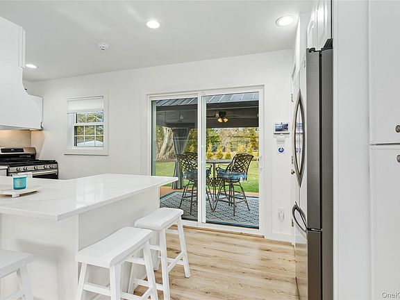 5th image of 4 Southwind Road