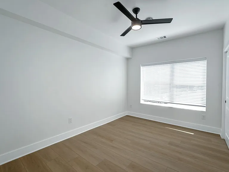 3000 Duval St #307 — Photo 12