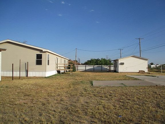 2nd image of 3235 N Mercury Ave