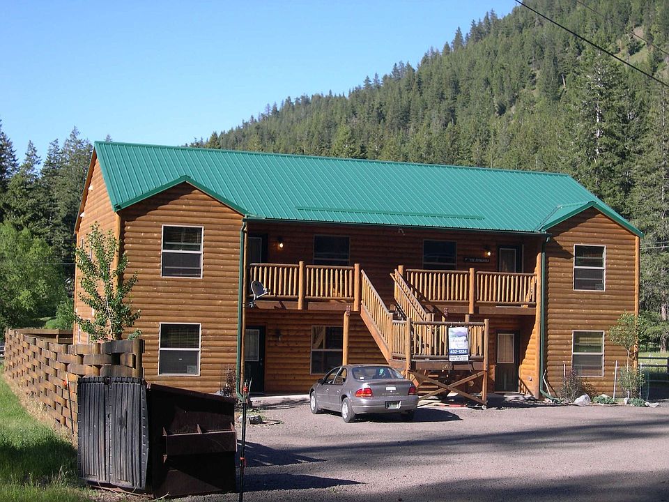2nd image of 64713 Meadow Ln