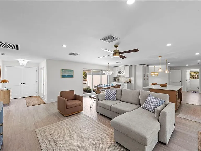 548 Boulder Dr — Photo 13