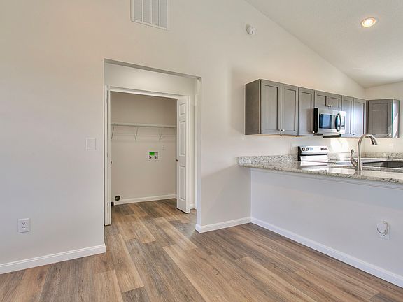 4th image of 3001 Rio Brazos Dr