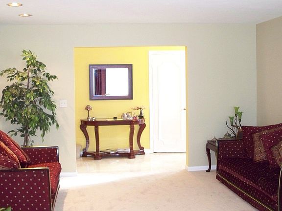 4th image of 6651 N Kimball Ave