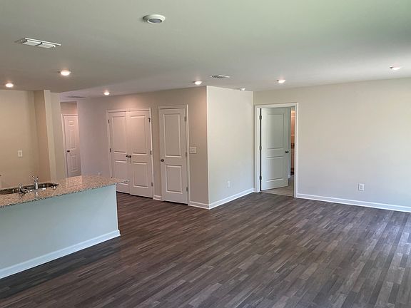 Kitchen - dining_05262023