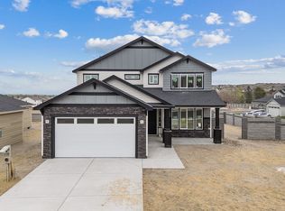 492 Snowgrass Ave, West Richland, WA
