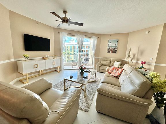 4th image of 806 Windward Way APT 508