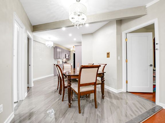 4th image of 106-15 Queens Blvd #5H