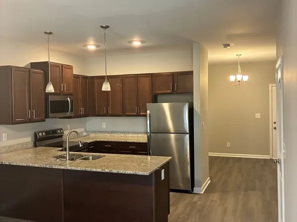 767 Monroe St, 767 Monroe St #A, Clarksville, TN 37040