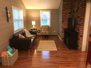 2380 Lakena Ave, West Bloomfield, MI 48324