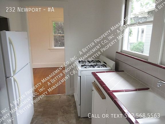 4th image of 232 Newport Ave APT A