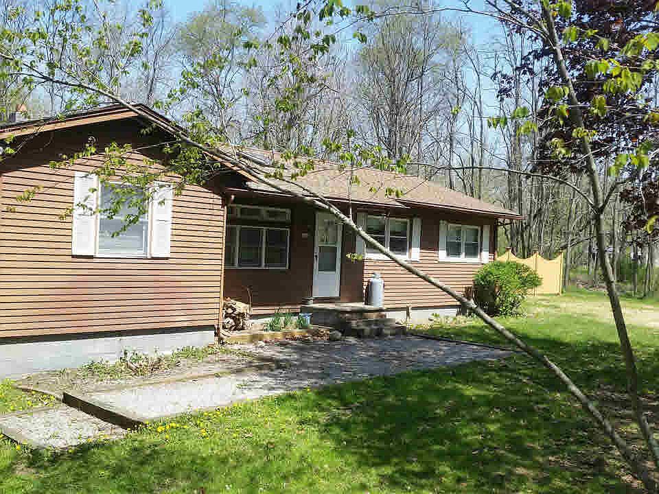 1st image of 274 Stissing Rd