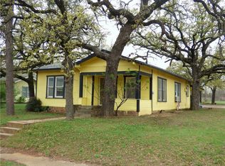 318 N Ammerman Ave, Eastland, TX 76448