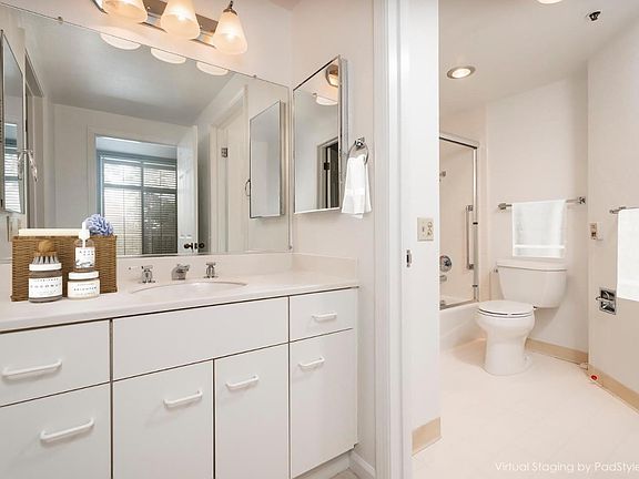 4th image of 1 Baldwin Ave APT 317