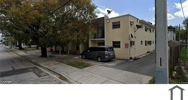 1420 NW 3rd St #8