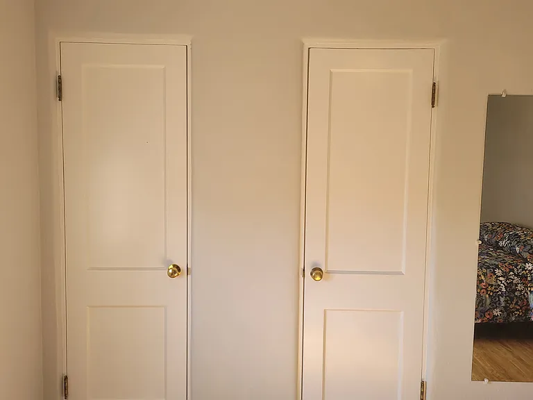 221 Ample Storage!