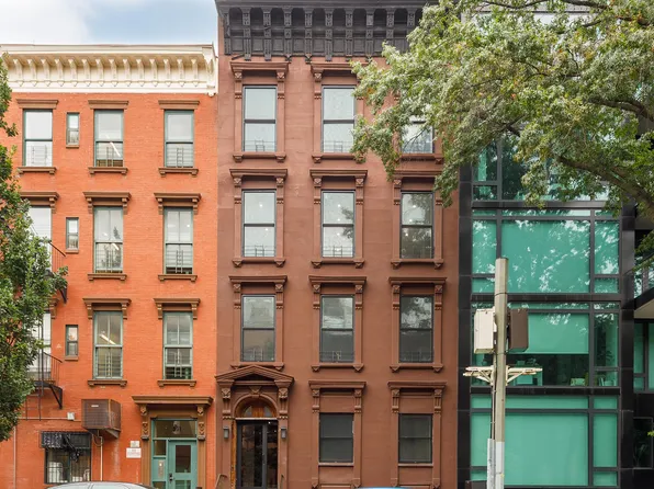 503 Clinton Avenue image 9 of 10