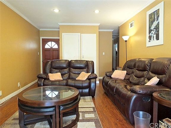 3rd image of 4109 W 179th St
