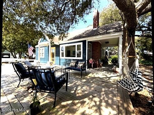 2nd image of 4122 Sound Drive