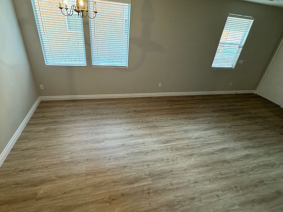3rd image of 10181 Stone Oak Ct