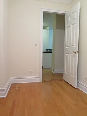 Rented by Bohemia Realty Group | media 16