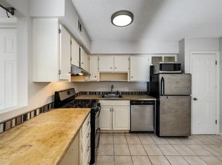 2304 Barton Village Cir APT 101, Austin, TX 78704