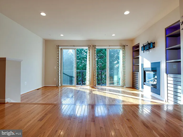 9682 Cedar Farm Cir — Photo 6