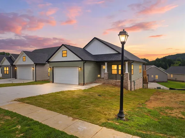 126 Washington St, Dalton, GA 30721