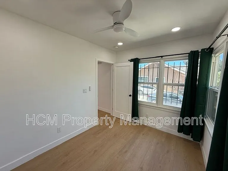 1044 Cedar Ave #1048 — Photo 17