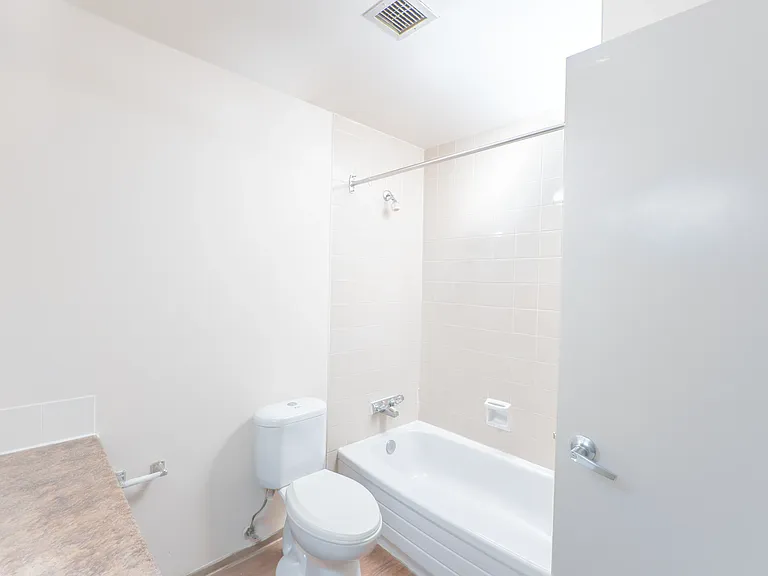 2120 Southland Dr SW — Photo 21