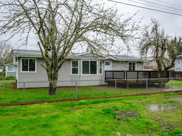 333 Wilson Ave, Brownsville, OR 97327